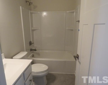1219 Bradburn Drive - Photo Thumbnail 13