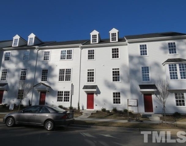 1219 Bradburn Drive - Photo Thumbnail 19