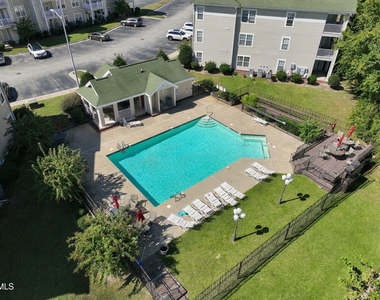 3310 Harbour Pointe Place - Photo Thumbnail 35