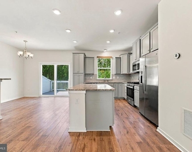 1874 Boulder Drive - Photo Thumbnail 9