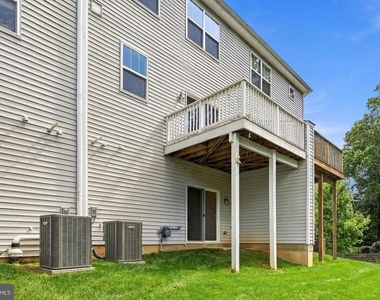 1874 Boulder Drive - Photo Thumbnail 38