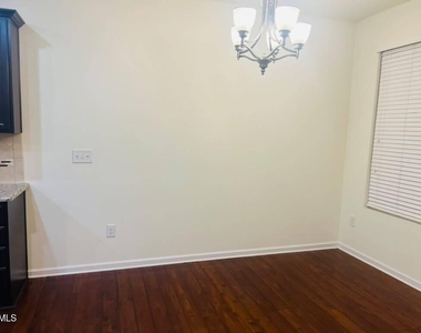 738 Treviso Lane - Photo Thumbnail 8
