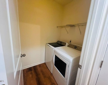 738 Treviso Lane - Photo Thumbnail 21