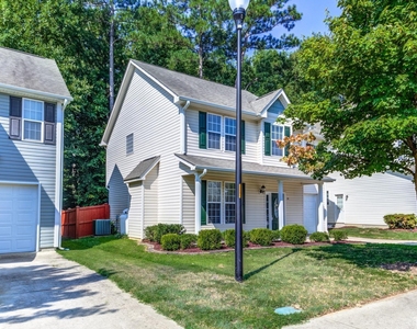 141 Occidental Drive - Photo Thumbnail 2