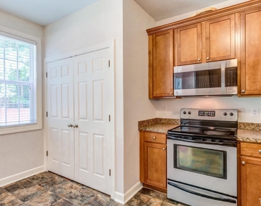 141 Occidental Drive - Photo Thumbnail 24
