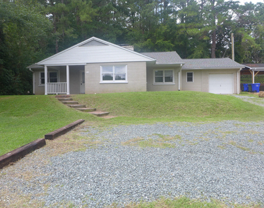 719 Hillsborough Street - Photo Thumbnail 13