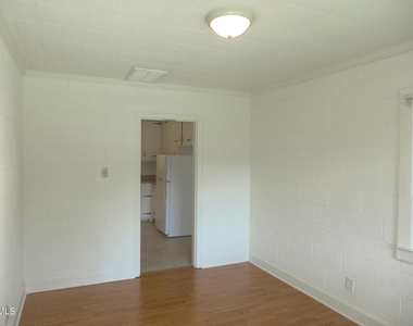 719 Hillsborough Street - Photo Thumbnail 5