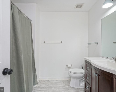 6201 Riverfront Drive - Photo Thumbnail 19