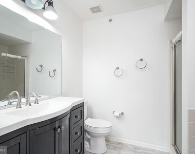 6201 Riverfront Drive - Photo Thumbnail 22