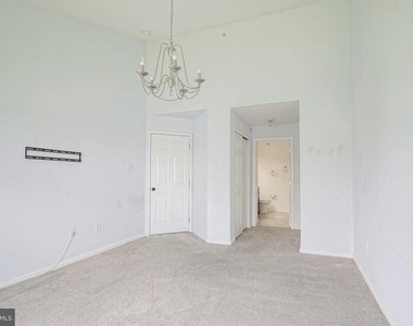 6201 Riverfront Drive - Photo Thumbnail 21