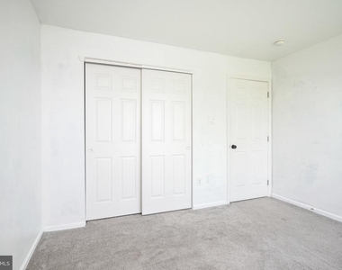 6201 Riverfront Drive - Photo Thumbnail 17