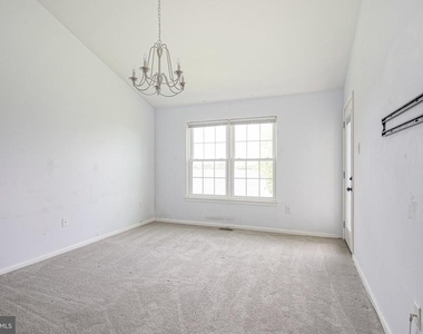6201 Riverfront Drive - Photo Thumbnail 20