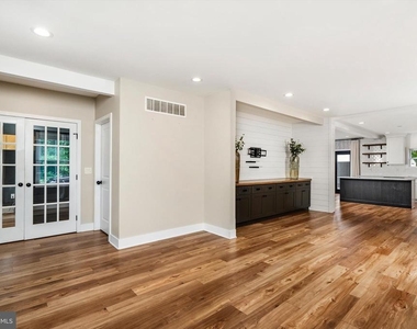 25015 Mount Pleasant Road - Photo Thumbnail 7