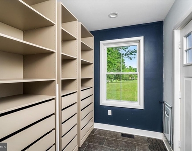 25015 Mount Pleasant Road - Photo Thumbnail 17