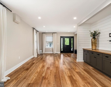 25015 Mount Pleasant Road - Photo Thumbnail 6