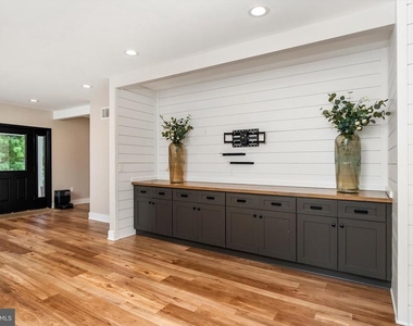 25015 Mount Pleasant Road - Photo Thumbnail 9