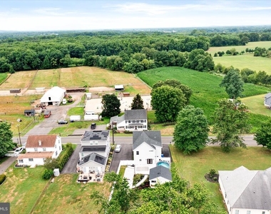 25015 Mount Pleasant Road - Photo Thumbnail 47