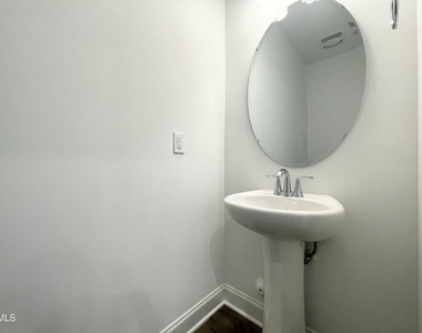 238 Deardom Way - Photo Thumbnail 26