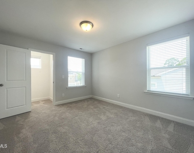 238 Deardom Way - Photo Thumbnail 22