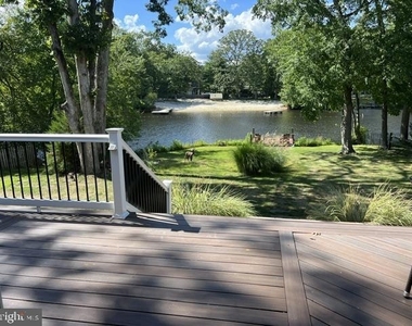 207 E Lake Boulevard - Photo Thumbnail 21
