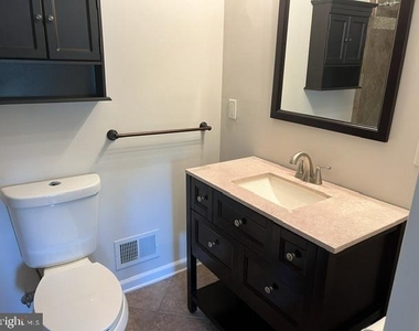 207 E Lake Boulevard - Photo Thumbnail 15