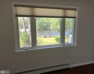 207 E Lake Boulevard - Photo Thumbnail 12
