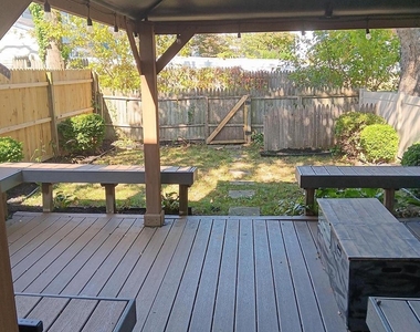 403 Roberts Lane - Photo Thumbnail 20