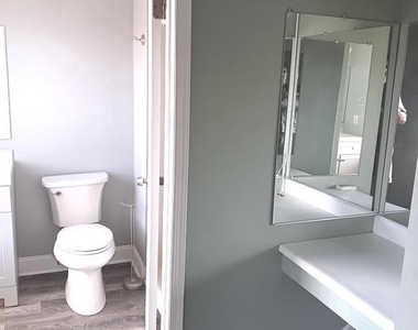 403 Roberts Lane - Photo Thumbnail 6