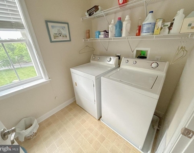 10800 Navy Page Lane - Photo Thumbnail 21