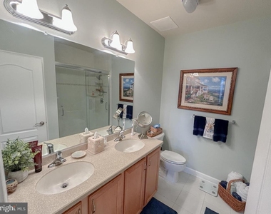 10800 Navy Page Lane - Photo Thumbnail 6