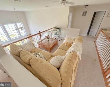 10800 Navy Page Lane - Photo Thumbnail 17