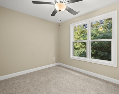 412 Meridian Crossing - Photo Thumbnail 10