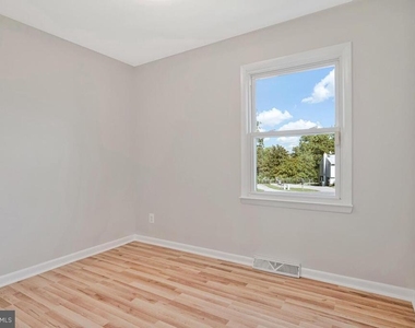 21969 Rosewood Terrace - Photo Thumbnail 34