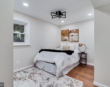 21969 Rosewood Terrace - Photo Thumbnail 39