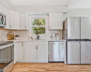 21969 Rosewood Terrace - Photo Thumbnail 14