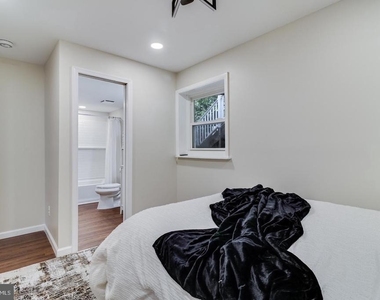 21969 Rosewood Terrace - Photo Thumbnail 40