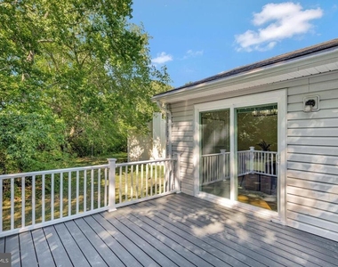 21969 Rosewood Terrace - Photo Thumbnail 20