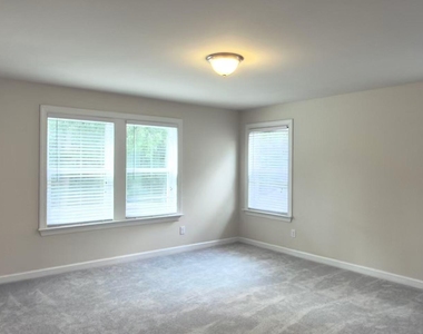 2059 Travern Drive - Photo Thumbnail 19
