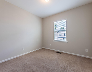 1035 Diamond Dove Lane - Photo Thumbnail 13
