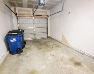 7248 Racine Way - Photo Thumbnail 40
