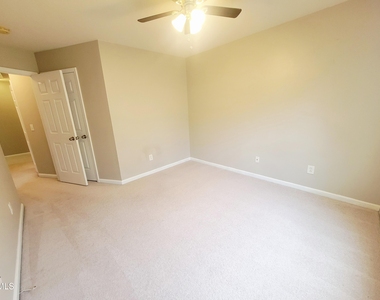 7248 Racine Way - Photo Thumbnail 36