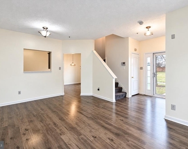 16501 Enders Terrace - Photo Thumbnail 3