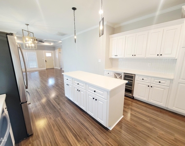 1433 Garner Road - Photo Thumbnail 12