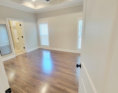 1433 Garner Road - Photo Thumbnail 16