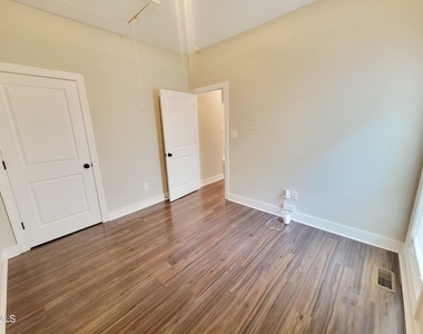 1433 Garner Road - Photo Thumbnail 31