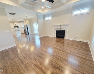 1433 Garner Road - Photo Thumbnail 2