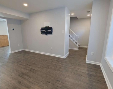 13 Marwood Court - Photo Thumbnail 8