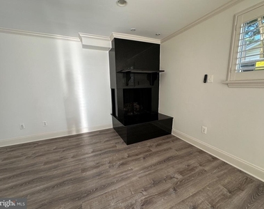 9203 Cedarcrest Drive - Photo Thumbnail 24