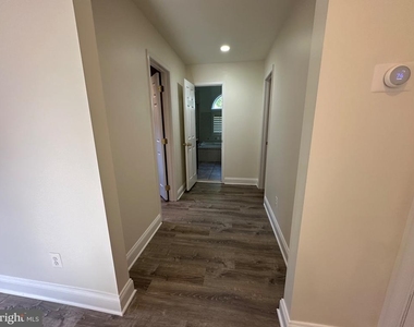 9203 Cedarcrest Drive - Photo Thumbnail 32