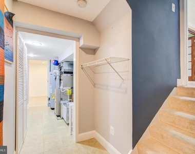 9203 Cedarcrest Drive - Photo Thumbnail 50